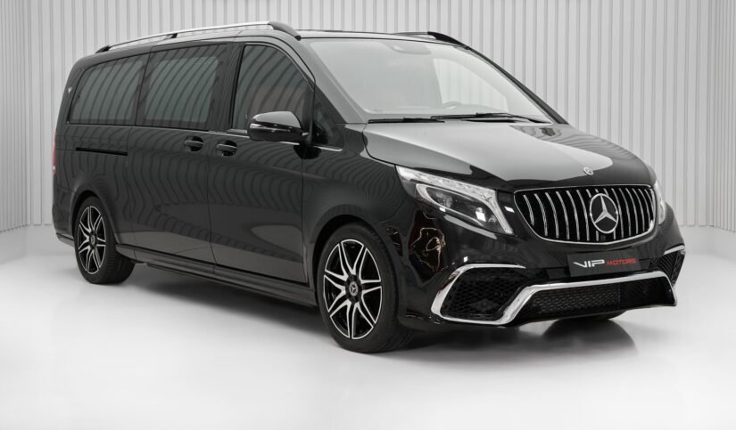 Mercedes 250, 2200cc diesel, Automatic, 8 Seats